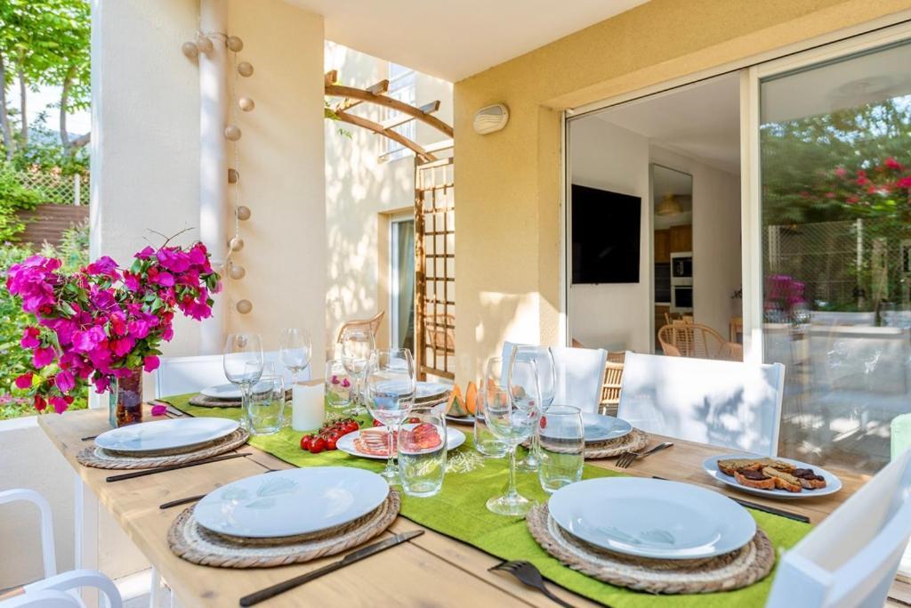 Bao Location - Ideal Pro & Groupe - Calme - Lumineux - Wifi - Terrasse - Jardin - Plage A 2Km - Proche Centre Ville, Gare, Commerces - Parking Prive Тулон Екстериор снимка
